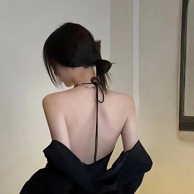 杜宾巡官:白色毒药